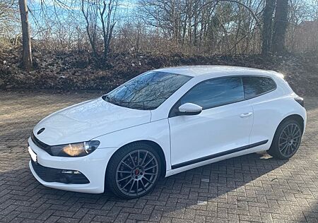 VW Scirocco Volkswagen 2.0 TSI 200 PS - Service NEU