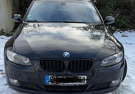 BMW 320i Coupé -