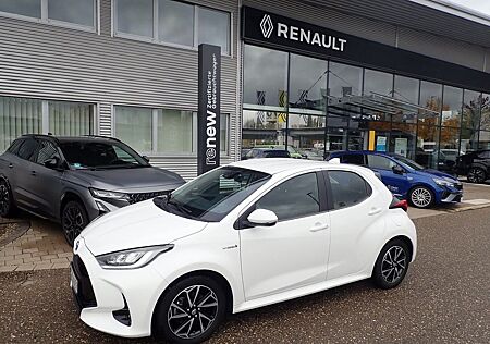 Toyota Yaris 1.5 Hybrid Team Deutschland