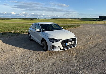 Audi A3 35 TFSI S tronic Sportback advanced