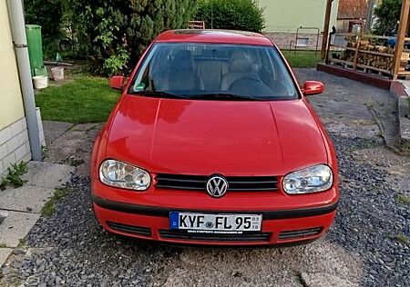 VW Golf Volkswagen 1.4 Top Zustand Trendline