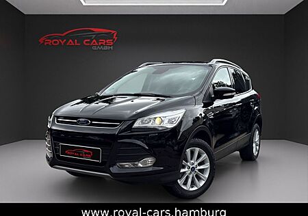 Ford Kuga Titanium NAVI*PANO*LEDER*XENON*CAM*PDC*SHZ*