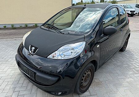 Peugeot 107 1.0 Petit Filou CD-Radio AUX MP3 2.Hand