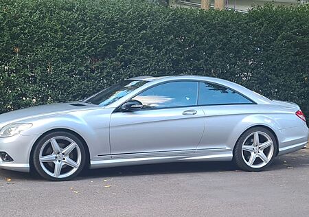 Mercedes-Benz CL 500 Coupe, 3 Hand, Kühlschrank im Kofferraum