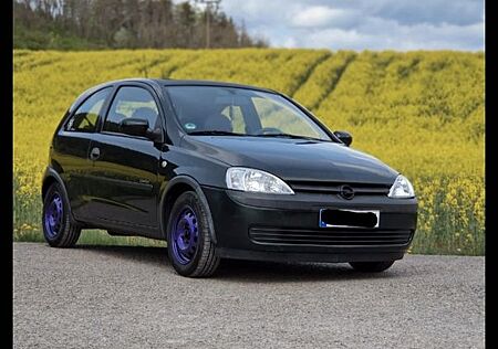 Opel Corsa 1.2 -