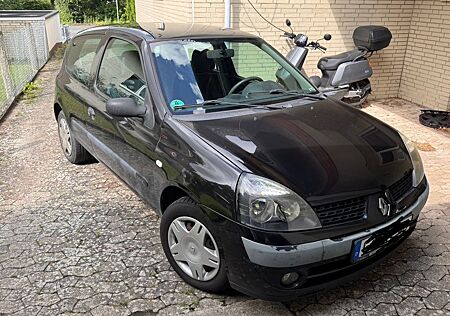 Renault Clio 1.2 16V Authentique Authentique