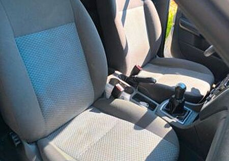 Ford Focus 1,6 Ambiente Ambiente