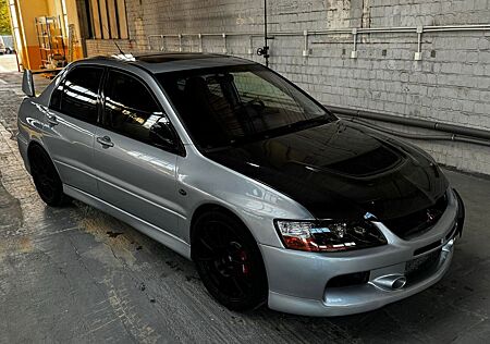 Mitsubishi Lancer Evolution VIII RS