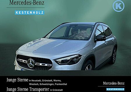 Mercedes-Benz GLA 180 PROGRESSIVE+NIGHT+AHK+DISTRO+360+KEYLESS