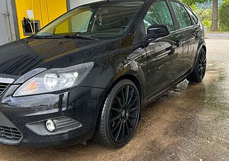 Ford Focus 1,6 Ti-VCT Sport Sport