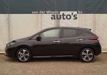 Nissan Leaf N-Connecta 40kWh -NAVI-ECC-PDC-CAM-