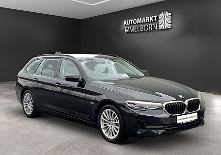 BMW 530 e HUD*Driving*AHK*VollLeder*4xSH*eleSitz*DAB