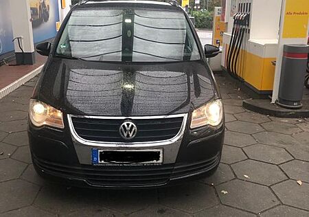 VW Touran Volkswagen 2.0 TDI 103kW DPF -