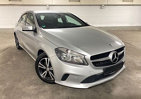 Mercedes-Benz A 180 d *STYLE*Navi*Kamera*Totwinkelass*PDC*SHZ*