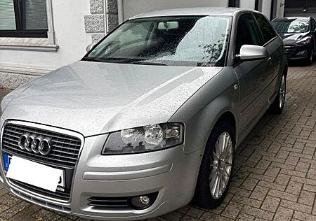 Audi A3 (8P) 1.6 Attraction