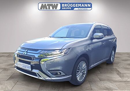 Mitsubishi Outlander PHEV Top 4WD StandHZG 360 Kamera Sound