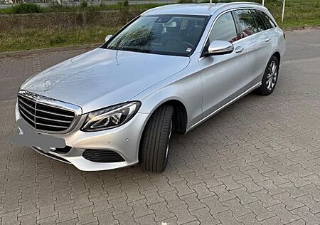 Mercedes-Benz C 220 d 4MATIC T AVANTGARDE Autom. AVANTGARDE