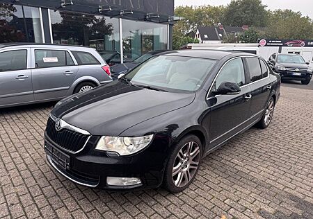 Skoda Superb Elegance*AUTOMATIK*XENON*NAVI*GASANLAGE P