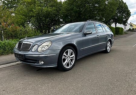 Mercedes-Benz E 200 KOMPRESSOR T AVANTGARDE 7 SITZER HU NEU