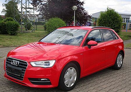 Audi A3 2.0 TDI S tronic S line Sportback*Sportpaket*