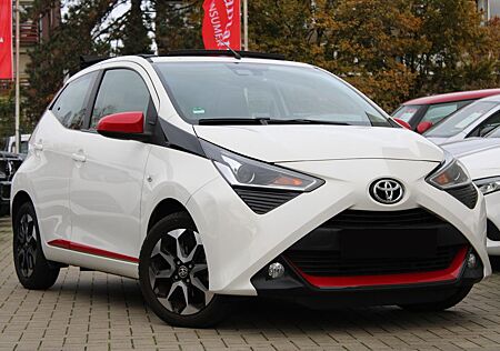 Toyota Aygo (X) Aygo 1.0 x-sky/1.Hd/Faltdach/Klima/Kamera/Tempom