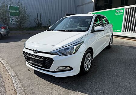 Hyundai i20 blue Classic Klima* AUX* USB* Scheckheft*