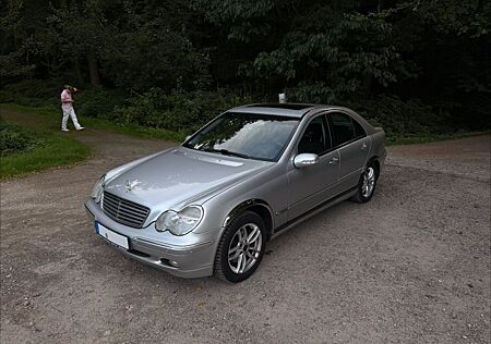 Mercedes-Benz C 240 Mercedes Benz ELEGANCE Automatik | V6