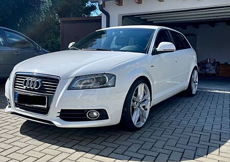 Audi A3 2.0 TFSI S lineSportback/ Navi / Scheckheft