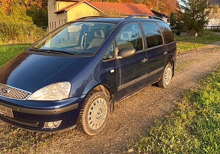 Ford Galaxy 1.9TDI 85kW Ghia 7-sitzig Ghia