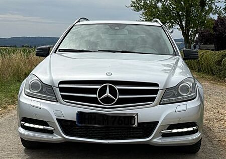 Mercedes-Benz C 220 CDI 4MATIC T AVANTGARDE Autom. AVANTGARDE