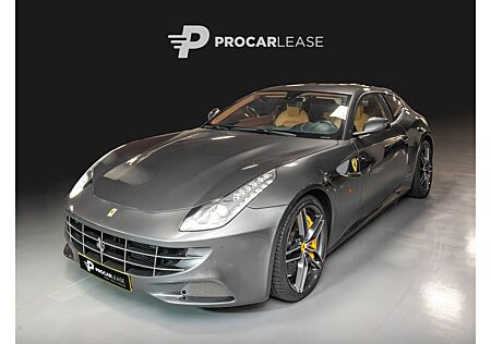 Ferrari FF V12 6.3 4x4 / SERVICE / TOP ZUSTAND