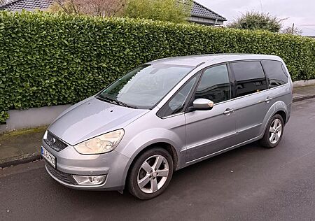 Ford Galaxy 2,0 TDCi 103kW DPF Ghia Ghia