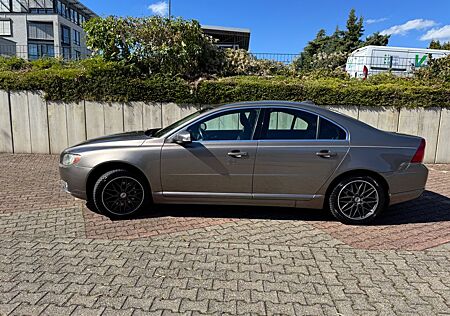 Volvo S80 V8 AWD Prins LPG-Gasanlage