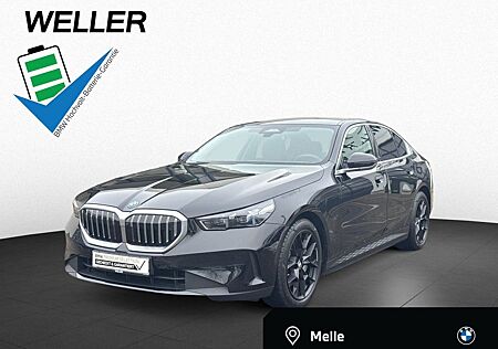 BMW 550e xDrive PANO ALED HK KlimaSitze Memory 19"