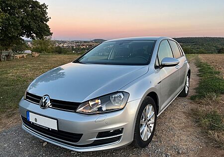 VW Golf Volkswagen 7 - 1.4 TSI LOUNGE *TOP GEPFLEGT*