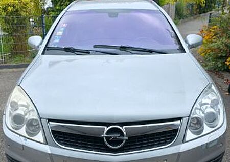 Opel Vectra Caravan 1.9 CDTI 110kW -