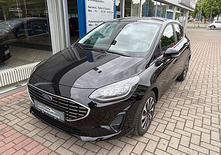 Ford Fiesta Titanium X NAVI LED PDC RFK APA GJR