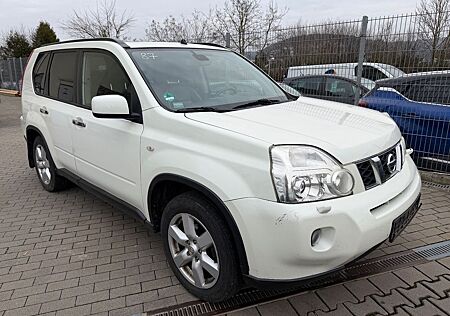 Nissan X-Trail LE 4X4 *Automatik*Pano