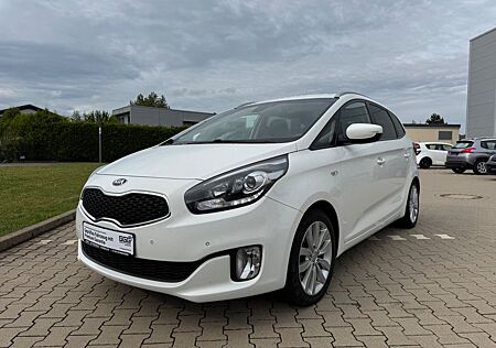 Kia Carens Dream Team
