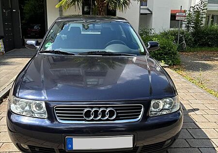 Audi A3 1.8 Ambiente - Garagenwagen