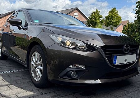 Mazda 3 2.0 SKYACTIV-G 120 Center-Line Center-Line