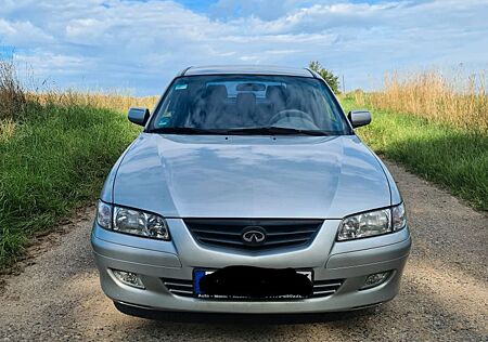 Mazda 626 2.0 85 kW Exclusive Exclusive