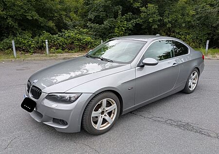 BMW 330d Coupé -