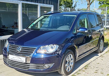 VW Touran Volkswagen Highline TÜV 02-26/DSG/7-Sitzer/Leder