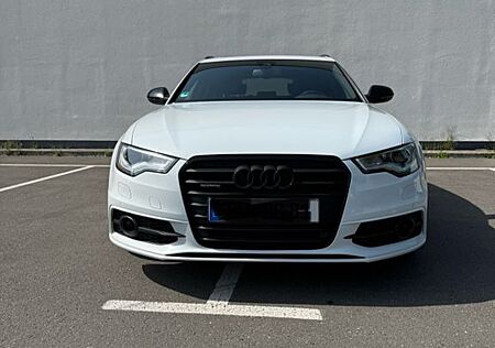 Audi A6 3.0 TDI quattro S tronic Avant - 3x SLine-