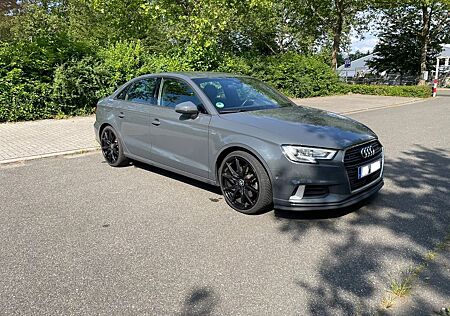 Audi A3 2.0 TDI quattro S tronic S-line