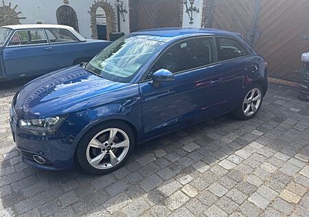 Audi A1 1.4 TFSI S tronic Ambition Klima Tempo TOP