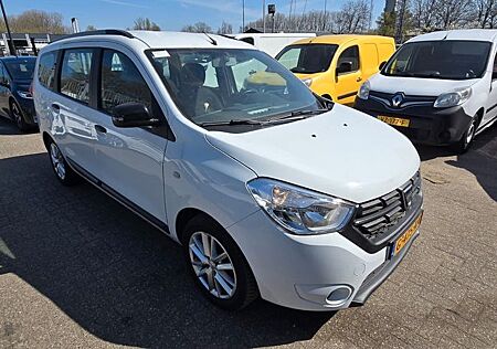 Dacia Lodgy 1.3TCe, 7Sitze, Motor lauft Unrund, 3800 Netto