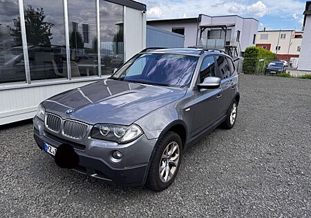 BMW X3 2.0sdA xDrive Pano Xenon SHZ PDC Hifi Navi