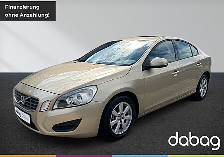 Volvo S60 T4 Powershift Momentum SHZ PDC Klima Pano